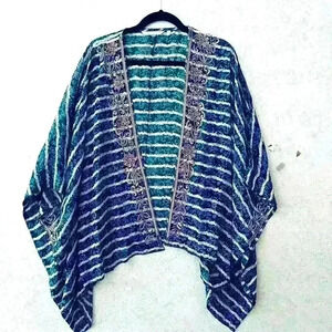 SOFT SURROUNDINGS XL GOLD EMBELLISH FLOWERS  ELEGANT UNIQUE ‎ SLEEVE CARDIGAN